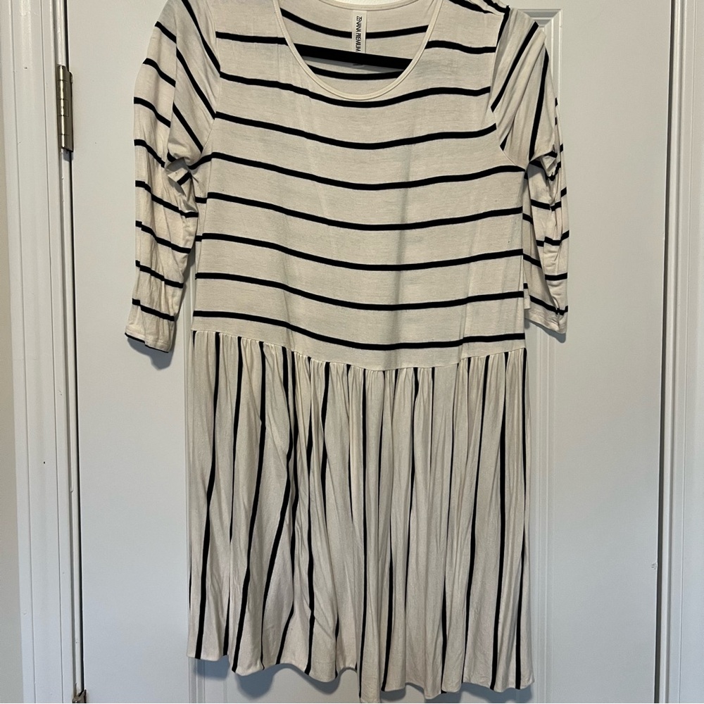 Women’s Striped Black and White Tunic